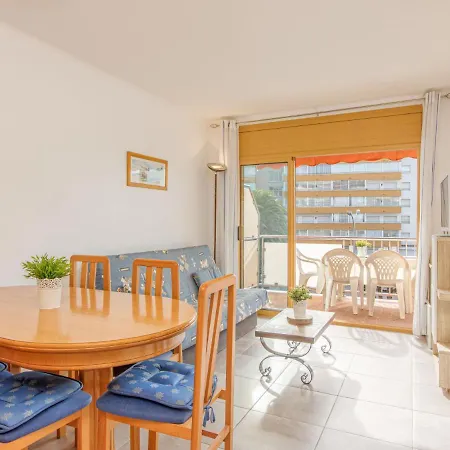 5 By Interhome